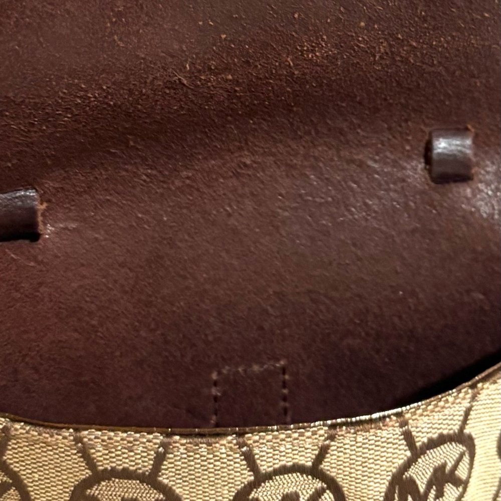 Michael Kors Dark Brown and Tan shoulder/ wrist Bag - Picture 5 of 6